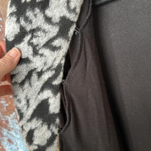 Soft Surroundings Black Long Cardigan with Faux Fur Collar Size M - Picture 3 of 9